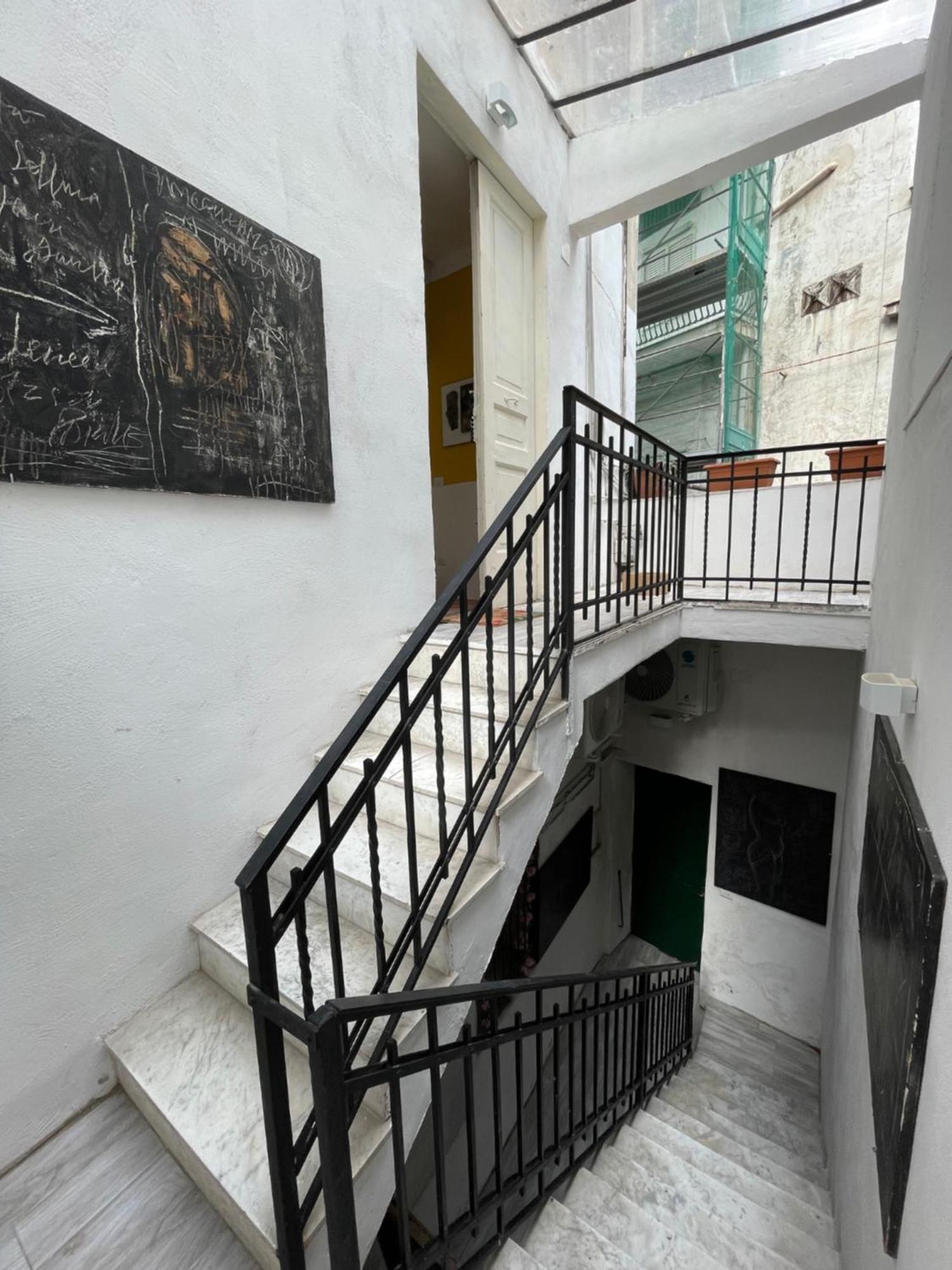 Hébergement de vacances The Royal Gallery Loft In Xvi Century Palace - City Historical Center - Downtown *