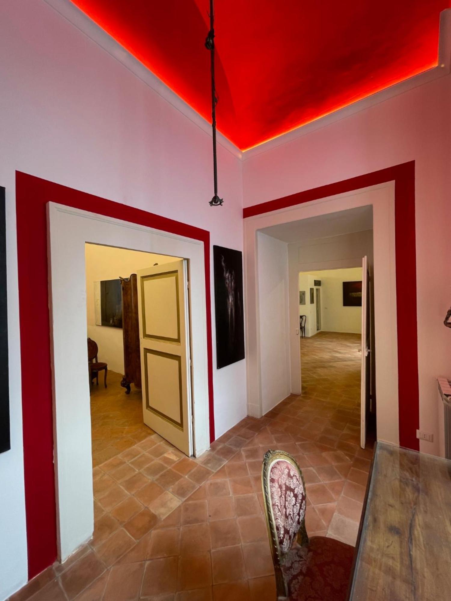 The Royal Gallery Loft In Xvi Century Palace - City Historical Center - Downtown Hébergement de vacances